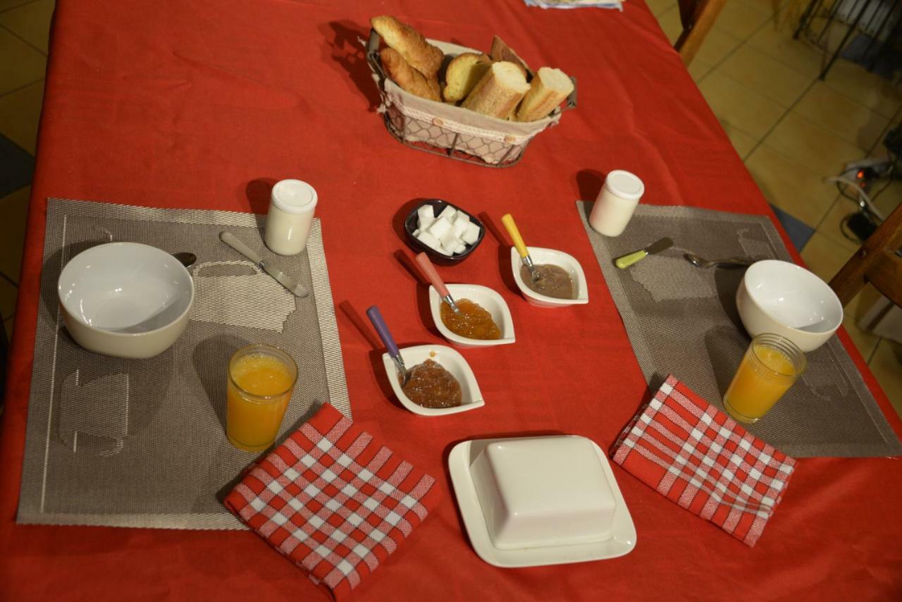 Couloumine Breizh Bed & Breakfast Saint-Aignan  Bagian luar foto
