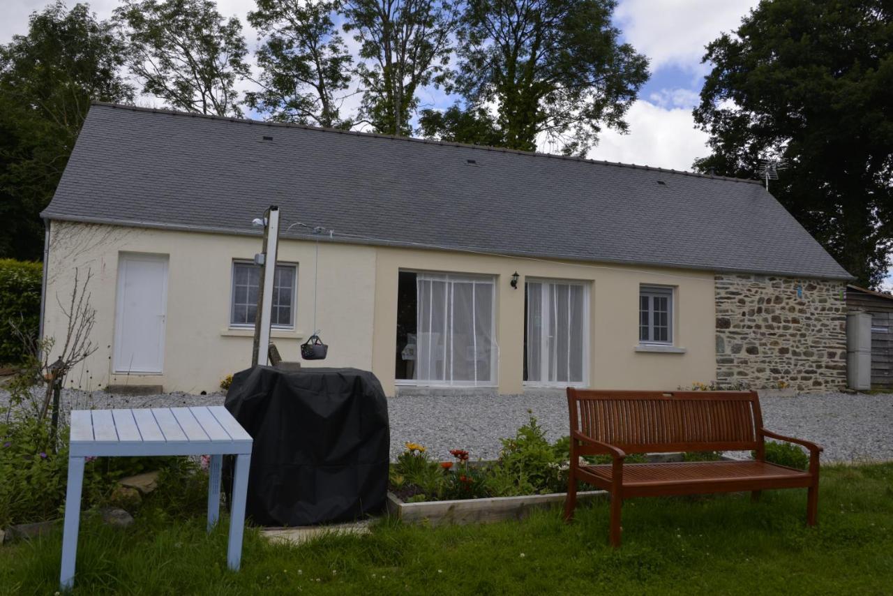 Couloumine Breizh Bed & Breakfast Saint-Aignan  Bagian luar foto