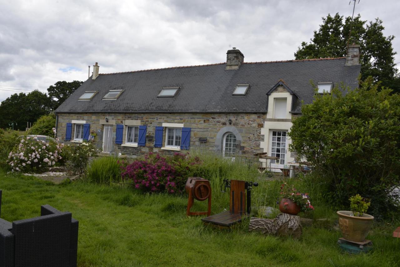 Couloumine Breizh Bed & Breakfast Saint-Aignan  Bagian luar foto